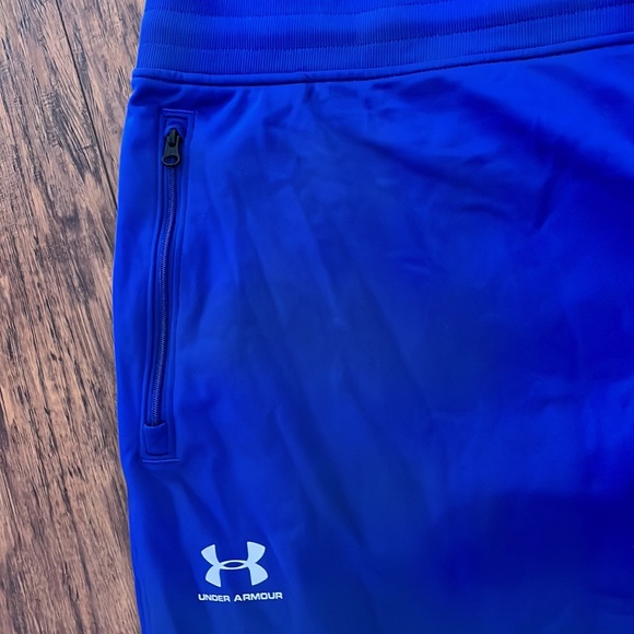 Under Armour Athletic Pants (loose) - Picture 4 of 10